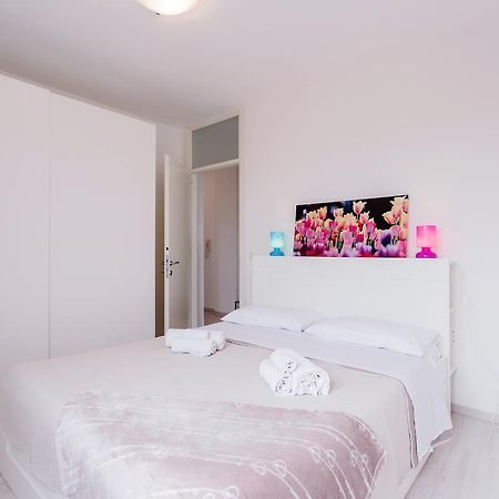 Bilocale Via Forni Apartment Udine Exterior photo